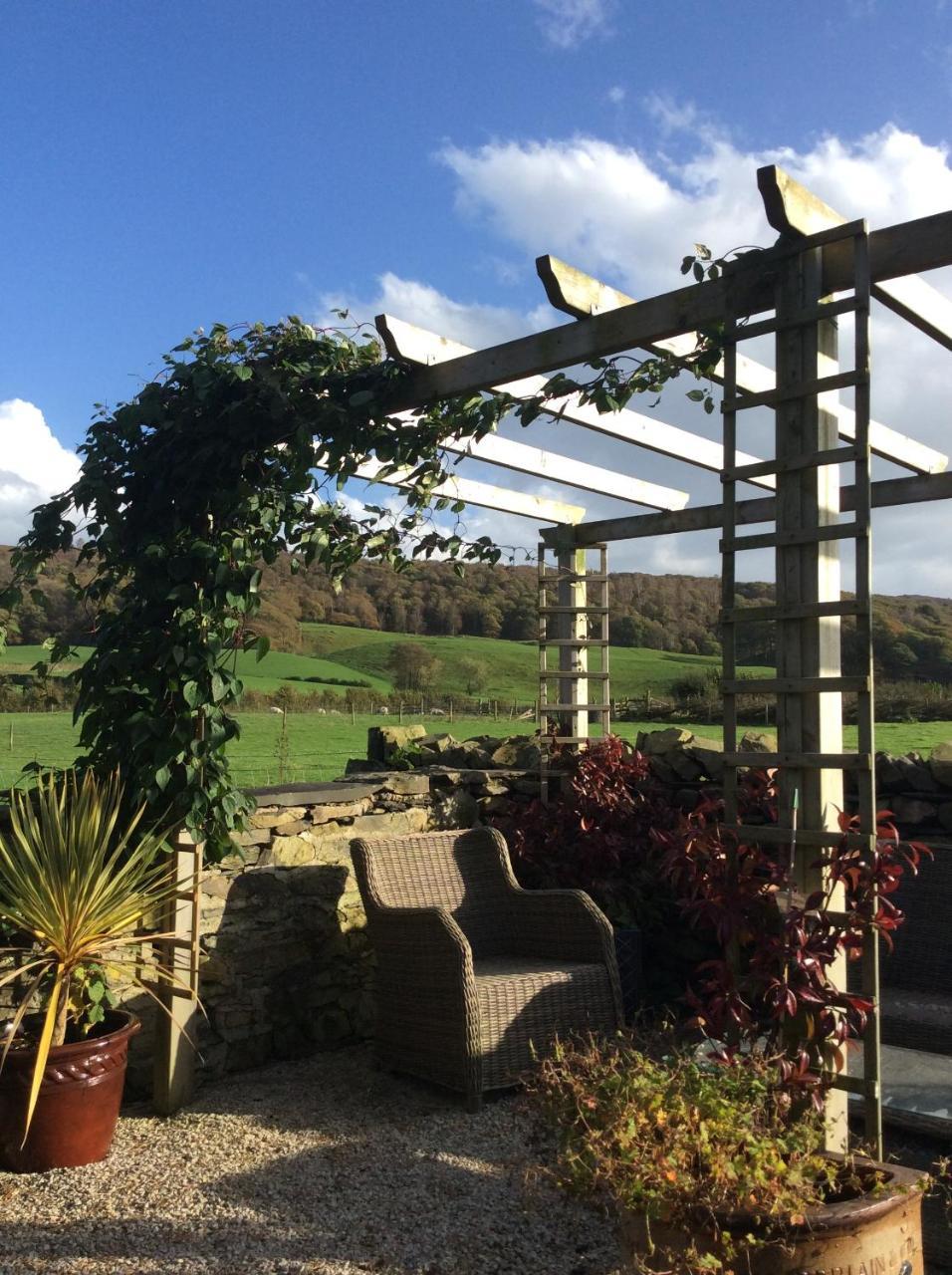 Hotel Crosslands Farm Kendal Exterior foto